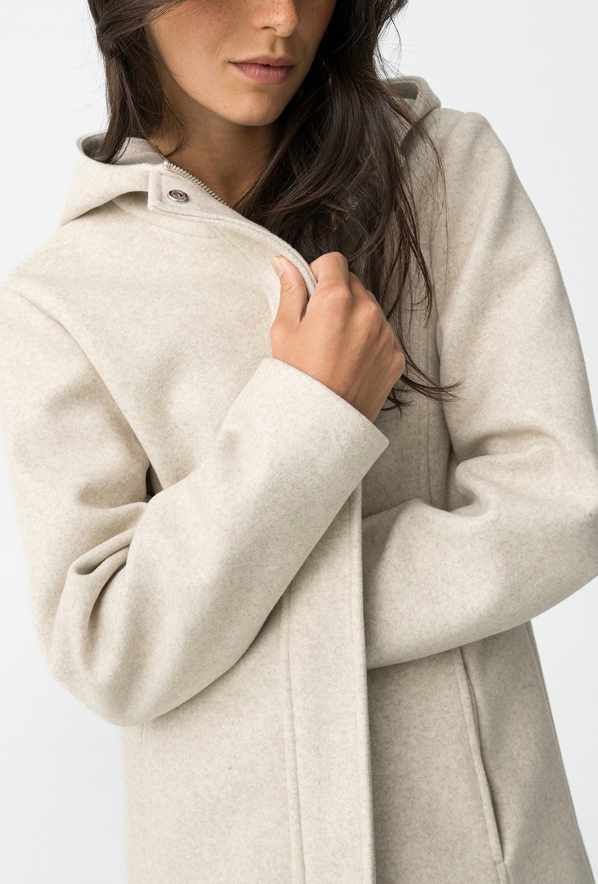 Cappotto corto beige