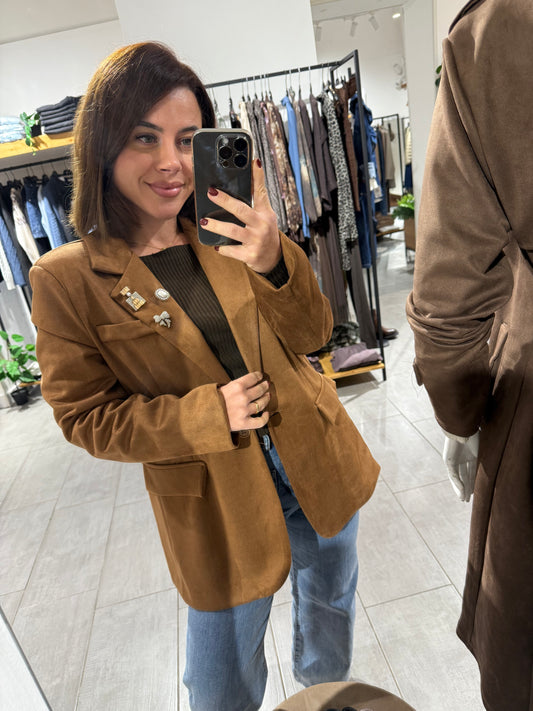 Blazer con spillette